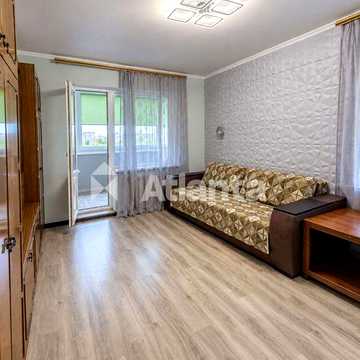 Продам 1-кімнатну квартиру 46 м2 Ремонт Висотка пос. Котовського