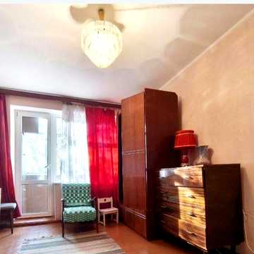Продаж 2- х К.Труда 26