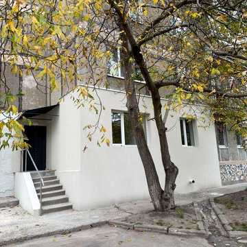 Продам гарну,затишну квартиру з новим ремонтом