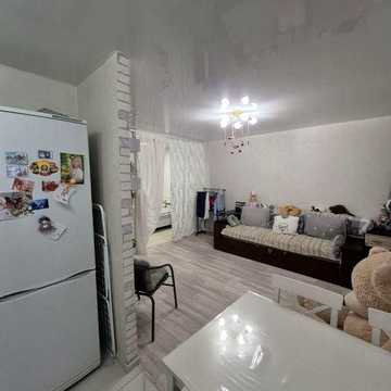 Продаж 1 квартира , Рабоча,  Надії Алєксєєнко вул. 108, не кутова ,4 поверх