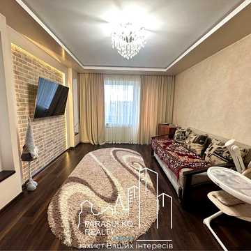 Продам 3-и кімнатну квартиру з карітальним ремонтом