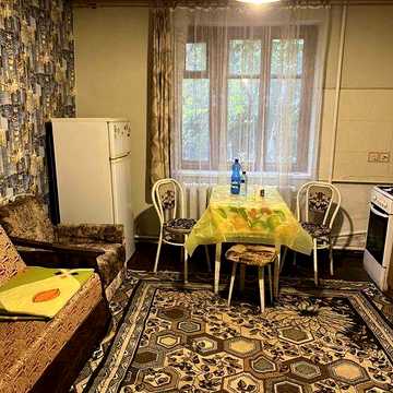 Сдам 1 к кв в доме Бреуса 4500гр