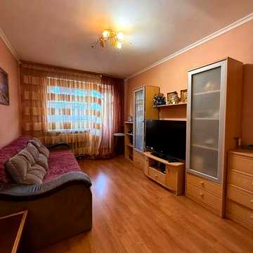 Продам 3к квартиру в центрі