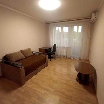 Оренда 1-кімнатної квартири на Центральній Митниці