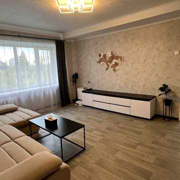 продам 3 к квартиру 64 кв  чистяківська 12