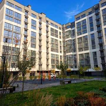 Готова до ремонту 3- кім. квартира  на зручному  5 поверсі неподалік парку та озера, р.БАМ