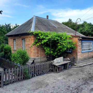 Продам будинок село Яничі (Іванівка) Чигиринський р-н.