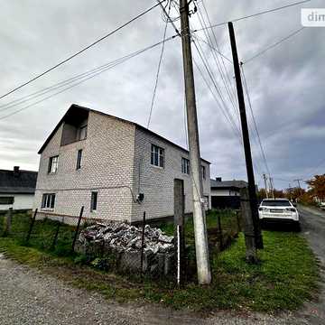 Продаж 4к Дім Коновальця вулиця