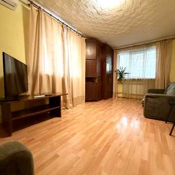 Сдам однокомнатную квартиру на Черёмушках, парк
