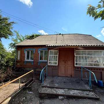 Продам будинок у с. Махнівка — 78 м², 25 соток землі