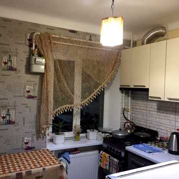 Здається з 31.10 -2х к.кв Кирилівська Куренівка