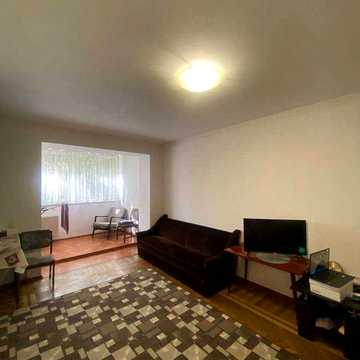 Продам 3-кімнатну 72 м², Лесі Українки , велика кухня-вітальня, 2 поверх, ремонт