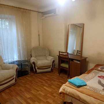м. Наукова. Здам 1кімнатну квартиру довготерміново