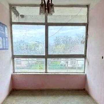 Квартира трьох кімнатна