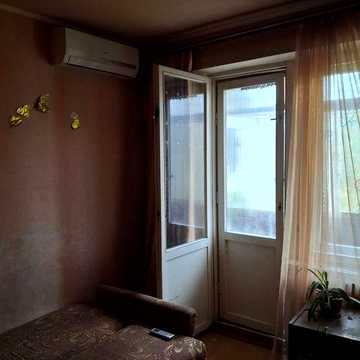 Здається 1о Кім кв-ра на  шкільному мікрорайоні
