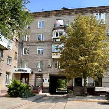 Продаж 3-кімн кв сталінка на площі Маяковського