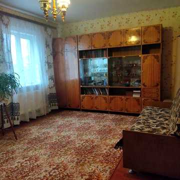 оренда будинку три кімнати