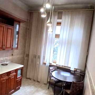 Здам 2кім.кв центр, вул.Старокозацька