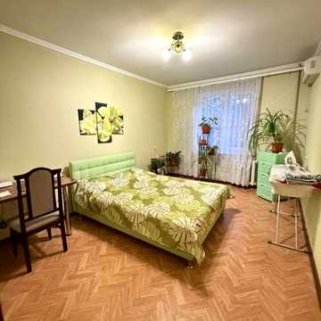 Продаж 3-к квартири, Дніпровське шосе (Ластівка). Хороший стан, заходь і живи!
