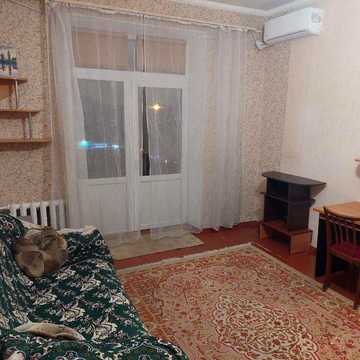 Здам 1 квартиру в центрі Запоріжжя