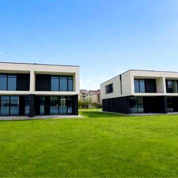 Продають  сучасні котеджі в Дрогобичі