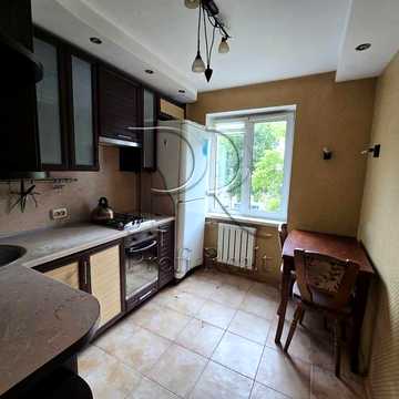 Продаж 2 кімн. квартири проспект Голосіївський 122, корпус 3