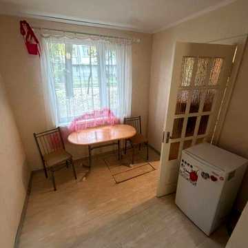 Сдам 1-комн квартиру возле стадиона
