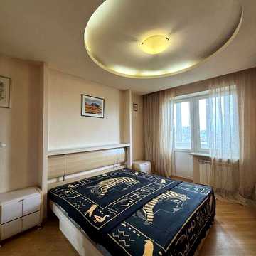 Простора 3к квартира на Микільсько-Слобідській,4-В Лівобережна