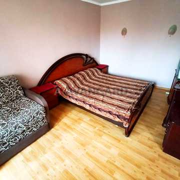 м. Лук'янівка — 10 хв! Студія 26 кв.м на вул. Коперника 10.