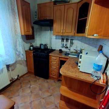Здається в оренду однокімнатна квартира по вул. Корольова,14.