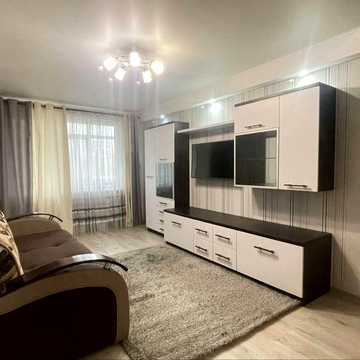 Аренда 2 квартири пл. Перемоги