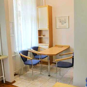 Без коміссії.Вул.Велика Васильківська,16-51 кв.м.