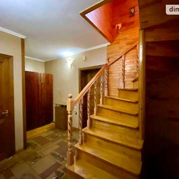 Довгострокова оренда 4к Дім Слов’янська вулиця