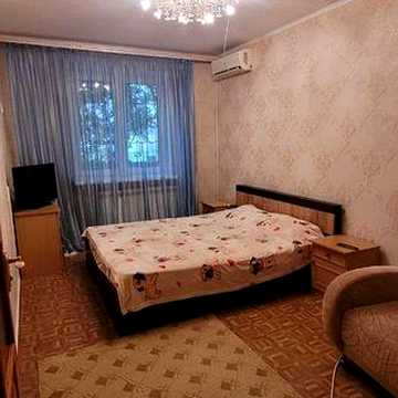 Аренда. Долгосрочно.  3- х ком, Таирова.