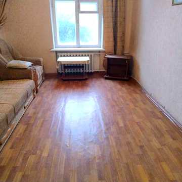 Продаж квартири сталінка