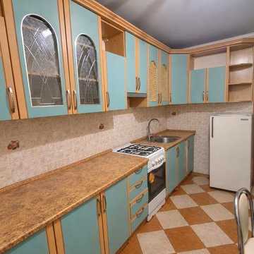Продам 3-х кімнатку квартиру на першому поверсі ЦЕГЛНИЙ будинок 40й район