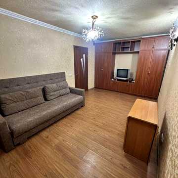 Сдам 1-ком. квартиру для дівчини