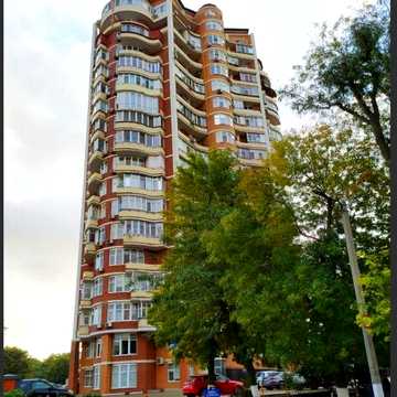 Сдам однокомнатную квартиру ЖК"Цветок"/Таировак