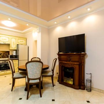 Avangard Kostyushka Apartment