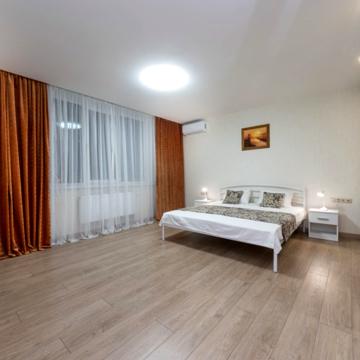 Apartments Riviera - 20 минут от центра