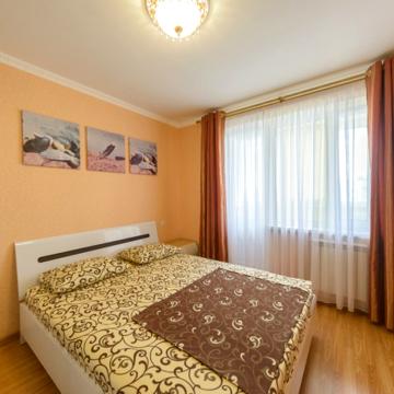 Квартира на Оболонской площади