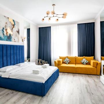 Avangard DeLuxe Art Apartment
