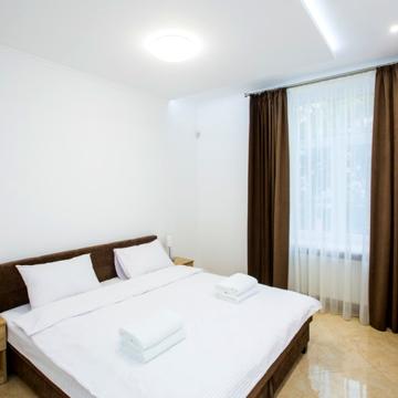 Avangard Kulisha Apartment
