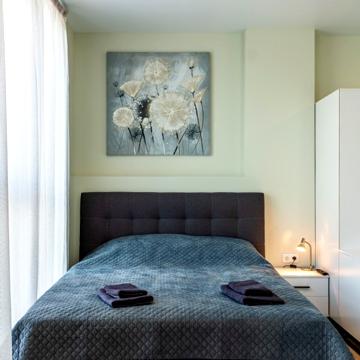 Aura home apart Dnepr