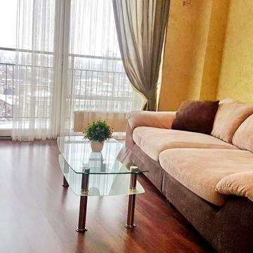 Апартаменты в Мост Сити с балконом и видом на Днепр