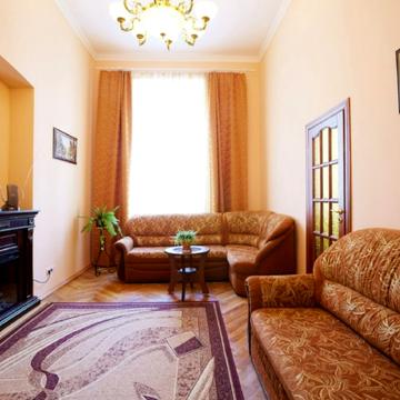 Просторная и роскошная квартира в центре