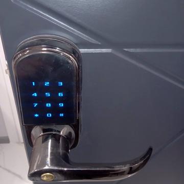 VIP apartments on Apart Hotel Kniahyni Olhy