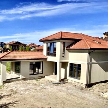 Совиньон. Коралловая ул. Новый дом 207кв.м. Участок 5,9 сотки.