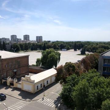 Продам 3 комн кв с видом на Приднепровский  парк