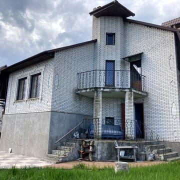 Частный дом с земельным участком на берегу лимана.